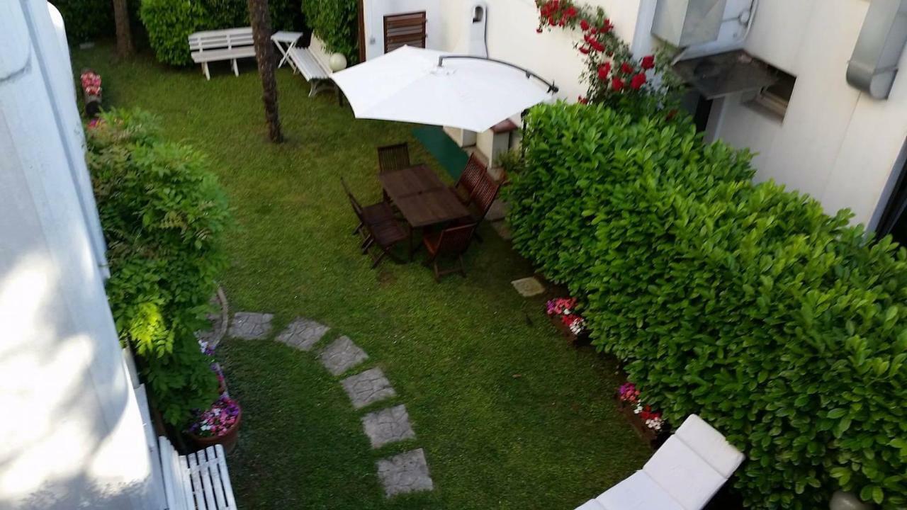مبيت وإفطار بيزارو A Casa Di Clo المظهر الخارجي الصورة