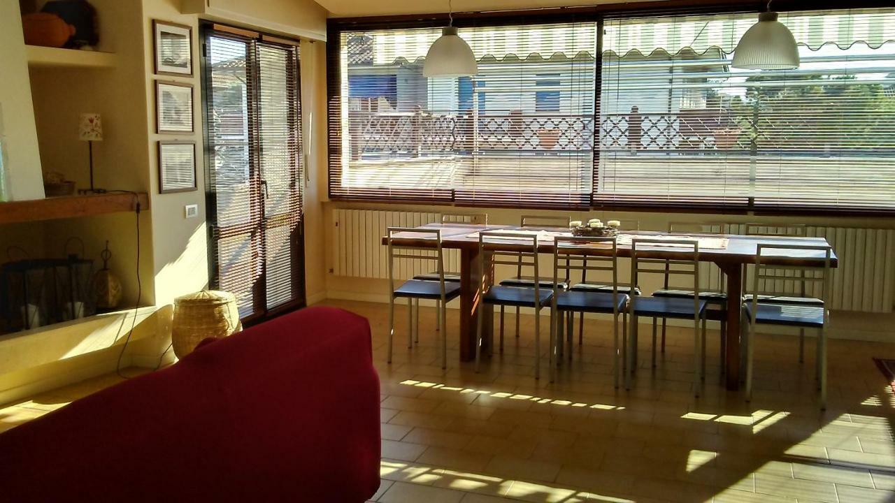 مبيت وإفطار بيزارو A Casa Di Clo المظهر الخارجي الصورة